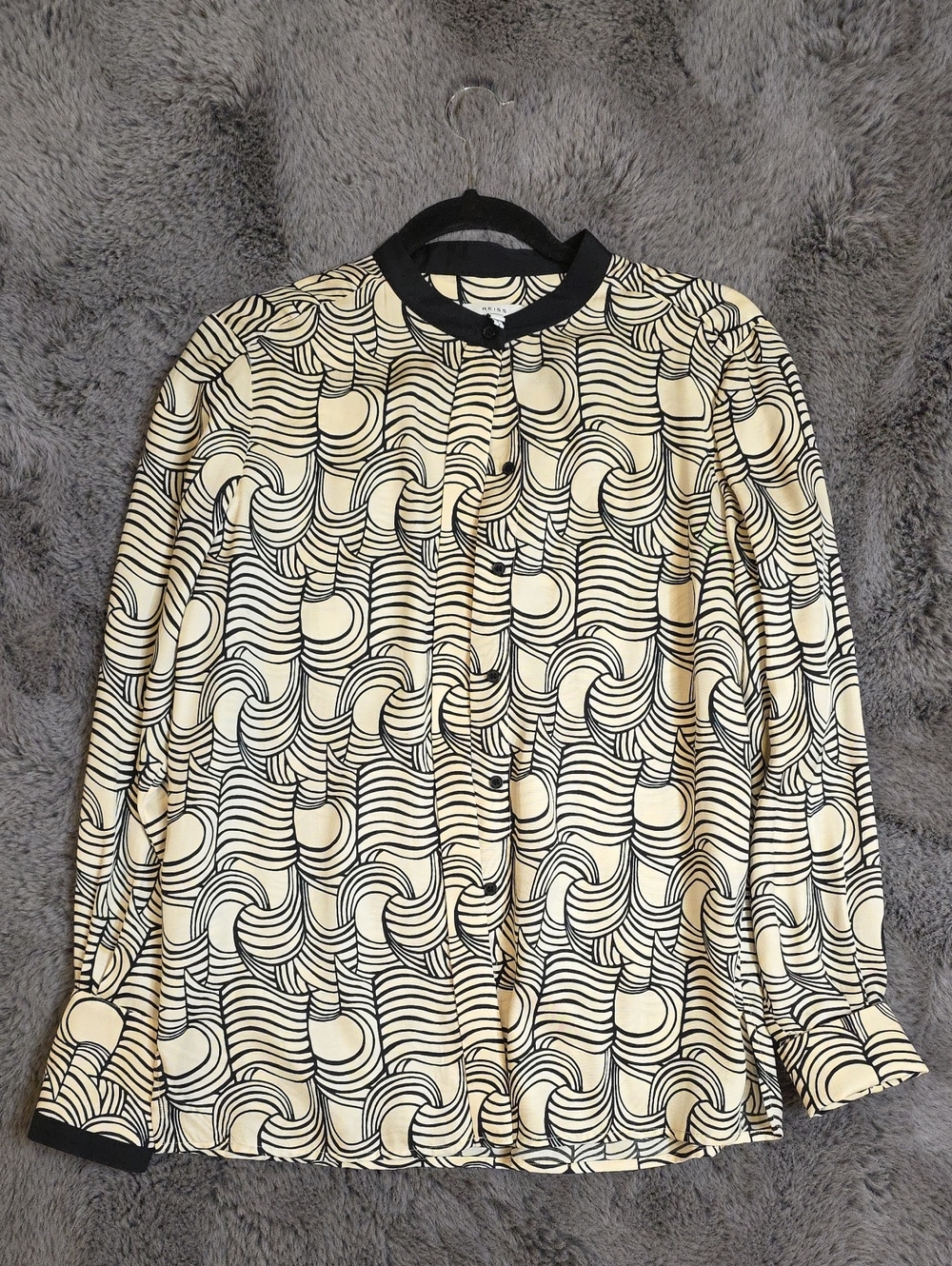 Reiss Cream and Black Wave-Print Lightweight Blouse Size 6 - Picture 7 of 12